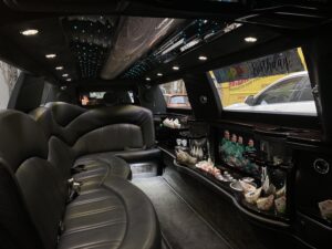 WHITE STRETCH LIMOUSINE (1)