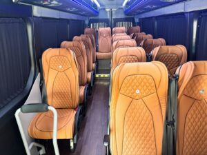 Mercedes Sprinter Van 18 (11)