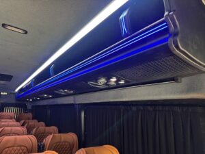 Mercedes Sprinter Van 18 (8)