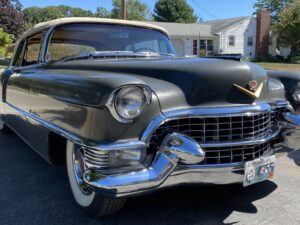1955 Cadillac Series 62-05