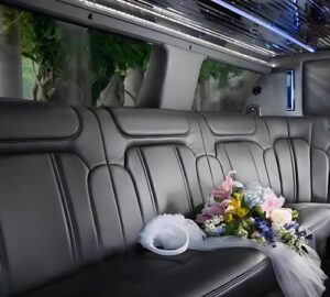 Chrysler 300 Stretch Limo-05